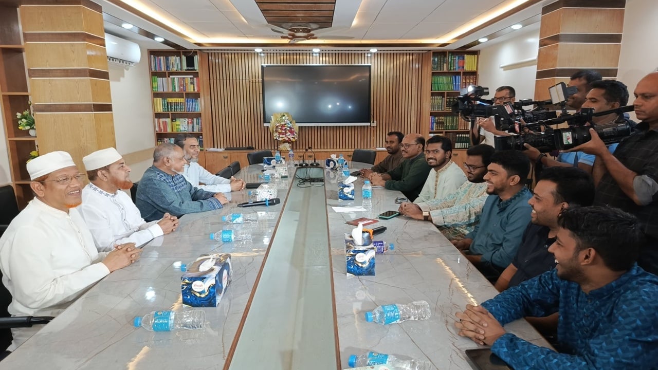 নির্বাচনি জোট গঠনে আলোচনায় জামায়াত ও গণঅধিকার পরিষদ