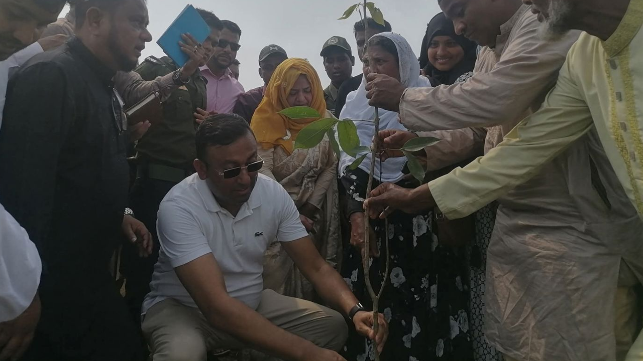 নদী-খাল পুনরুজ্জীবন প্রকল্পে অনিয়ম হলে কঠোর ব্যবস্থা: হুমায়ুন কবির