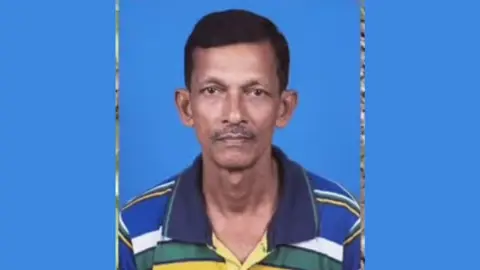 জীবননগরে নিখোঁজ ভ্যানচালকের মস্তকবিহীন লাশ উদ্ধার 