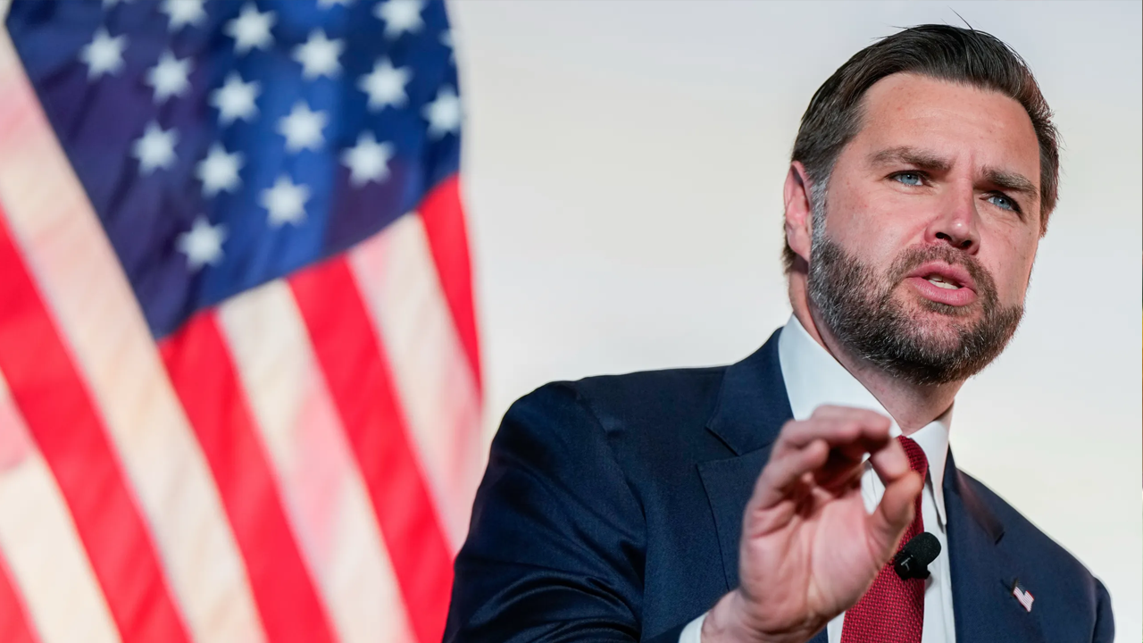 ট্রাম্পের ‘রেড লাইন’ এখনো মানেনি ইরান: জেডি ভ্যান্স