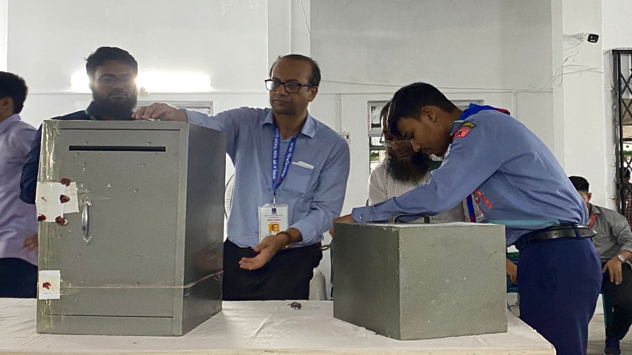 ডাকসু নির্বাচন: কোথায় কত ভোট পড়লো