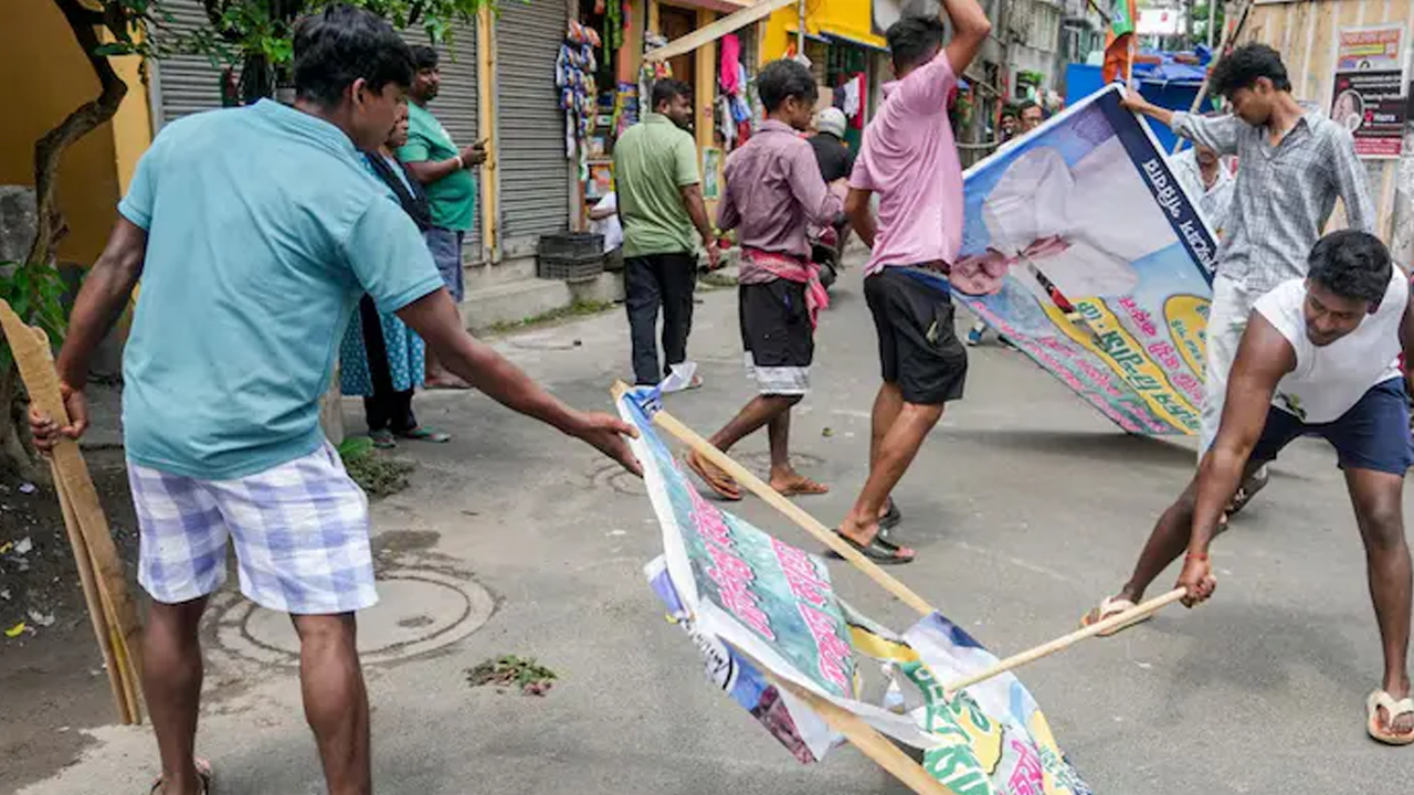 পশ্চিমবঙ্গে ভোট-পরবর্তী সহিংসতায় ৪ জনের মৃত্যু