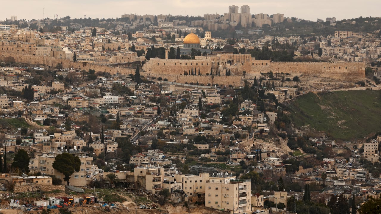 পশ্চিম তীরে ‘বৈষম্যের নীতি’ ফিলিস্তিনিদের শ্বাসরুদ্ধকর অবস্থায় ফেলেছে