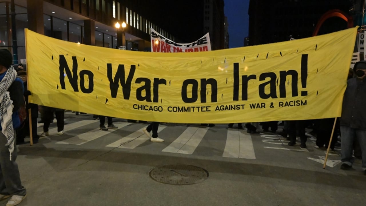 ইরান যুদ্ধে অর্থনীতিতে প্রভাবের শঙ্কা ৫৬ শতাংশ মার্কিনির