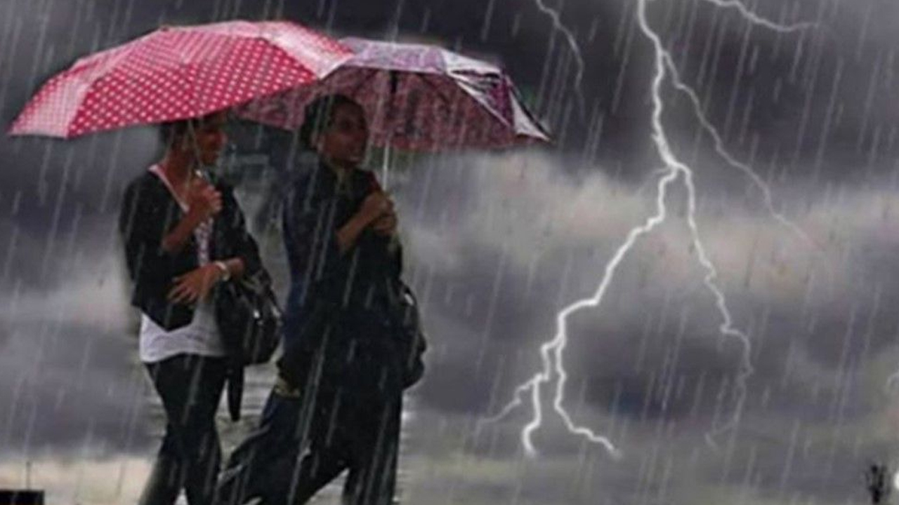 টানা ৫ দিন ঢাকাসহ সারা দেশে বৃষ্টির পূর্বাভাস