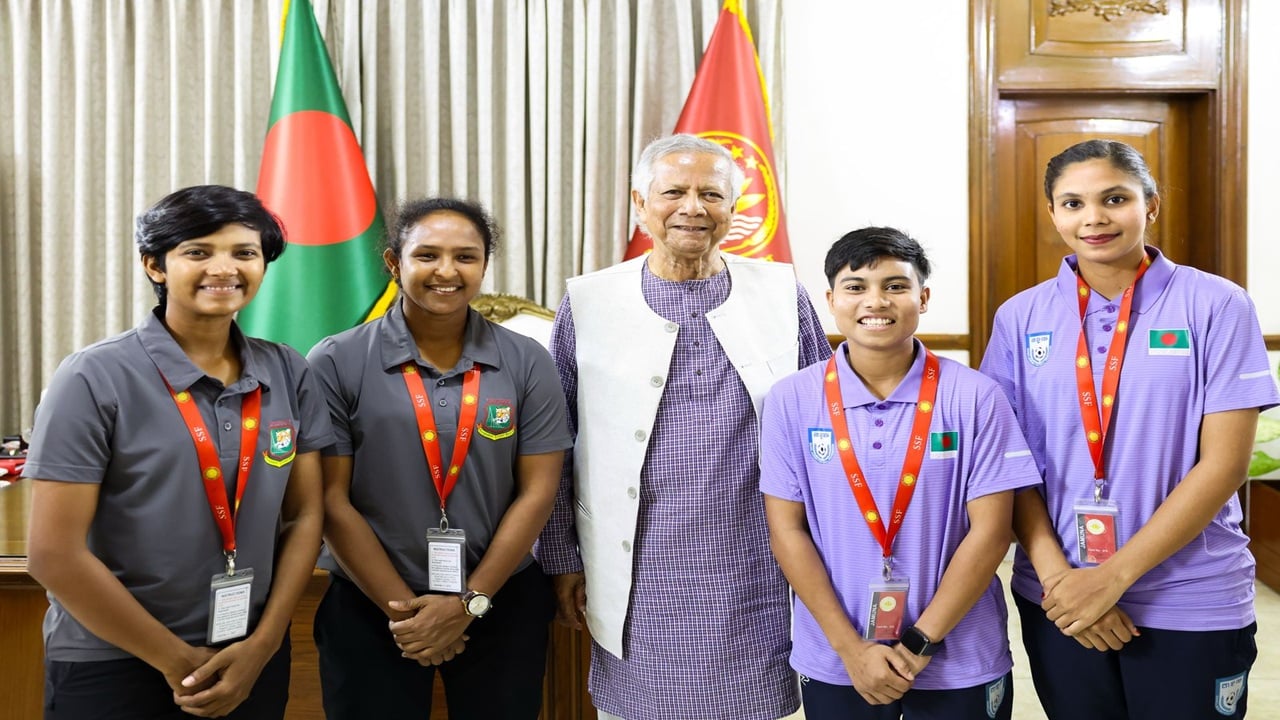 কাতারে প্রধান উপদেষ্টার সফরসঙ্গী ৪ নারী ক্রীড়াবিদ