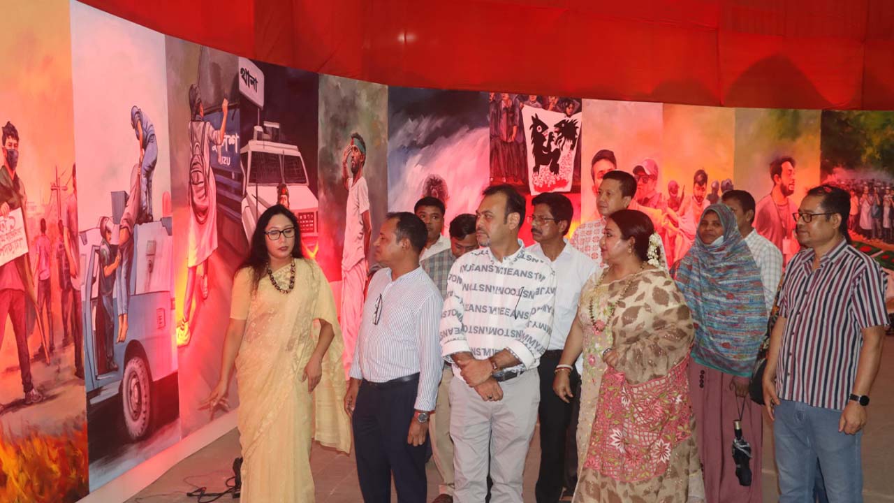 শিল্পকলায় চলছে জুলাই বিপ্লব উপজীব্য শিল্পকর্ম প্রদর্শনী