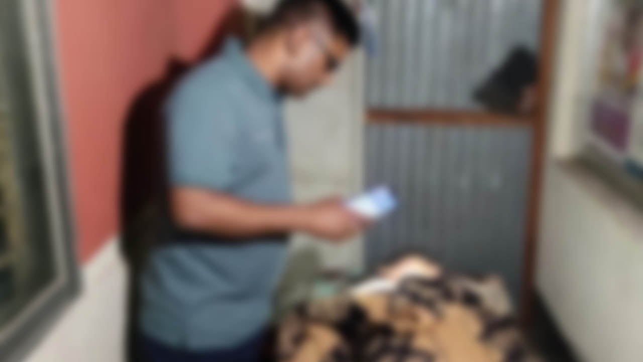 স্ত্রীকে হত্যা করে দুই সন্তান নিয়ে পালিয়ে গেলেন স্বামী