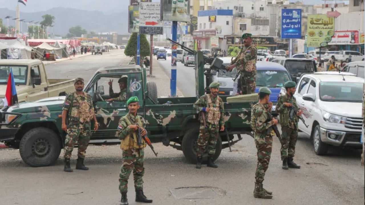 ইয়েমেনের দক্ষিণাঞ্চল স্বাধীন করার ঘোষণা এসটিসির