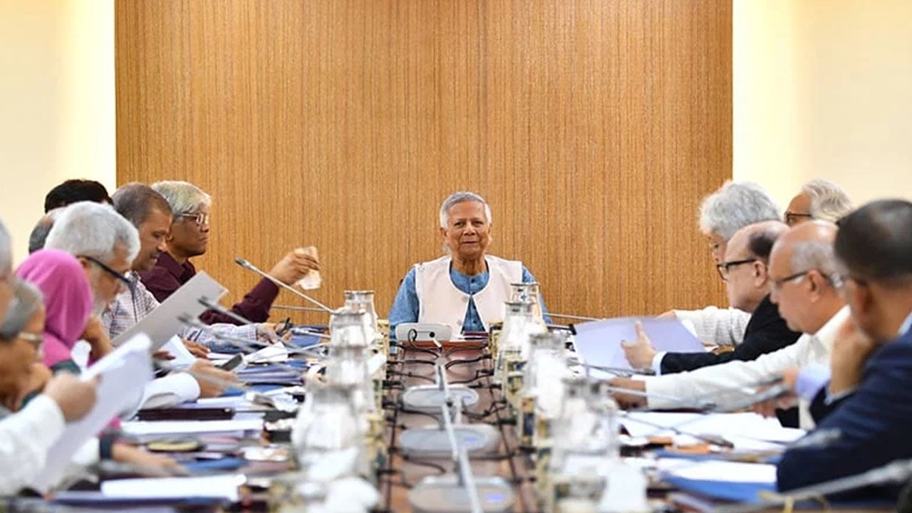 খালেদা জিয়ার মৃত্যুতে উপদেষ্টা পরিষদের বিশেষ বৈঠক