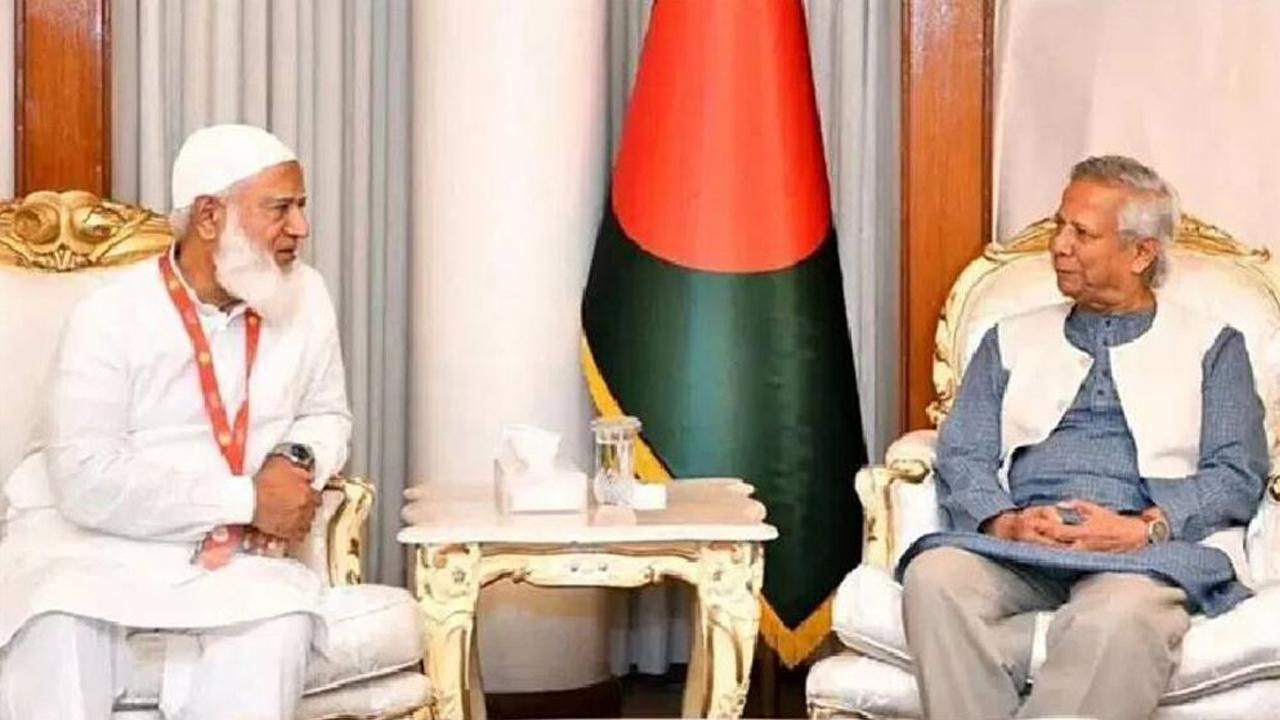 রাতে জামায়াতের সঙ্গে বৈঠকে বসছেন প্রধান উপদেষ্টা