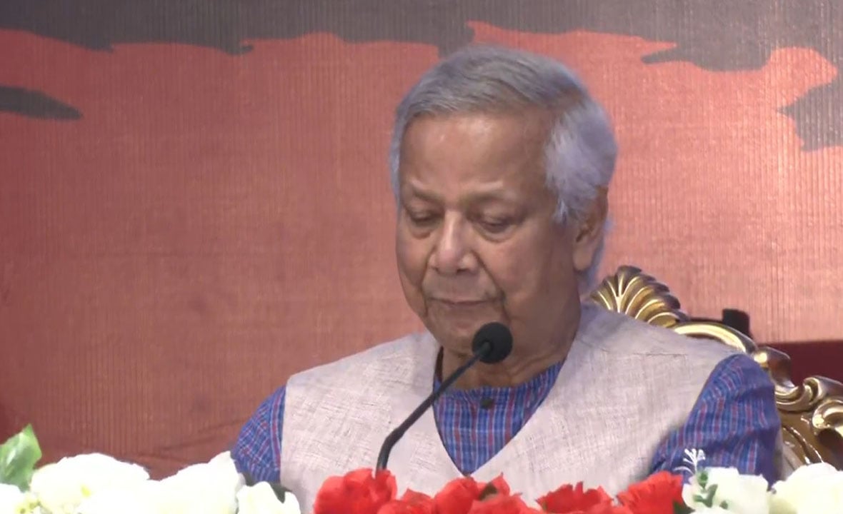 অমর একুশে বইমেলা উদ্বোধন করলেন প্রধান উপদেষ্টা