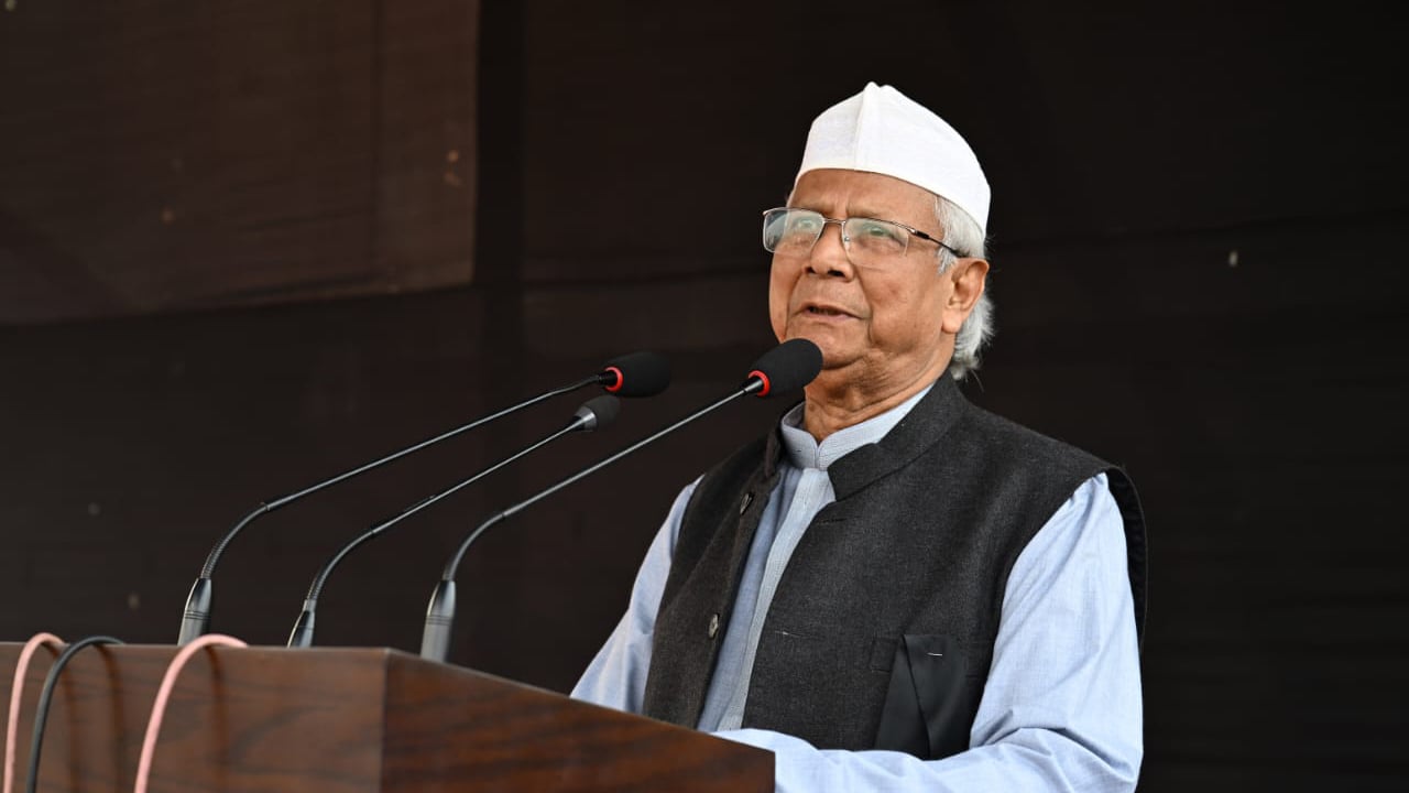 প্রিয় হাদি, তোমাকে বিদায় দিতে আসিনি: প্রধান উপদেষ্টা