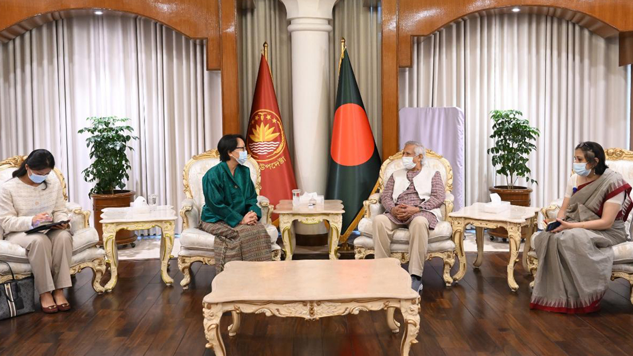 প্রধান উপদেষ্টার সঙ্গে ভুটানের নবনিযুক্ত রাষ্ট্রদূতের সাক্ষাৎ