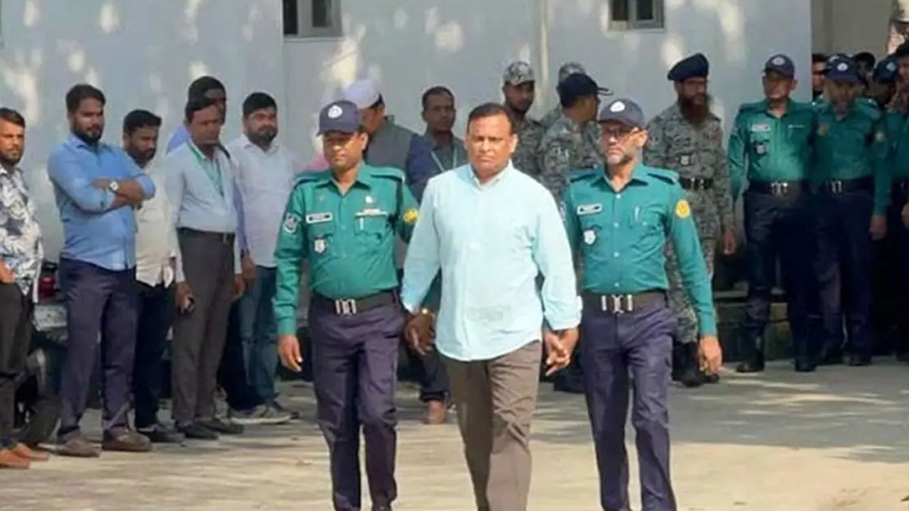 ‘আমার স্বামীকে হাত-পা বেঁধে পেট কেটে সিমেন্টের বস্তায় বেঁধে হত্যা করা হয়’