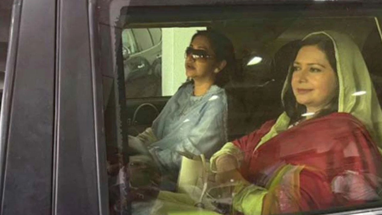 এভারকেয়ারে জুবাইদা ও জাইমা রহমান