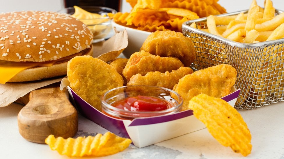 খাদ্যের নামে মানুষকে খাওয়ানো হচ্ছে ‘বিষ’