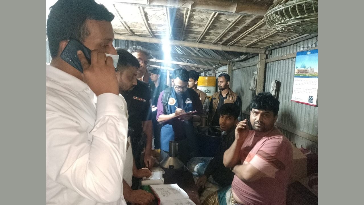 দেবিদ্বারে কুকুরকে লাথি মারা নিয়ে হাতাহাতি, নিহত ১