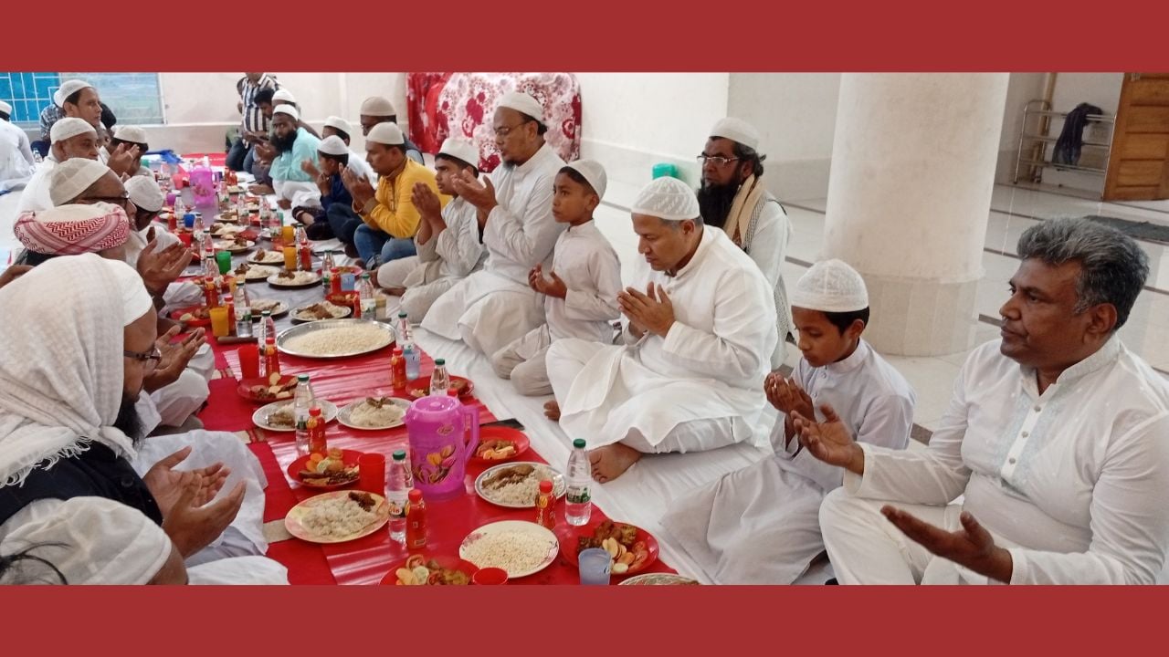 এতিমদের সঙ্গে ইফতার করলেন এমপি বাবুল খান