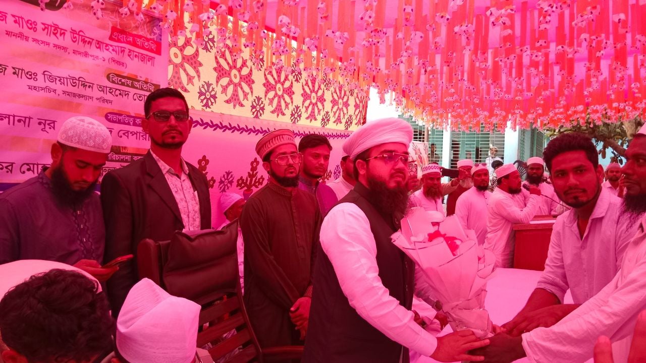 বিএনপিকে নিয়ে বক্তব্যকে ‘স্লিপ অব টাং’ বললেন এমপি হানজালা