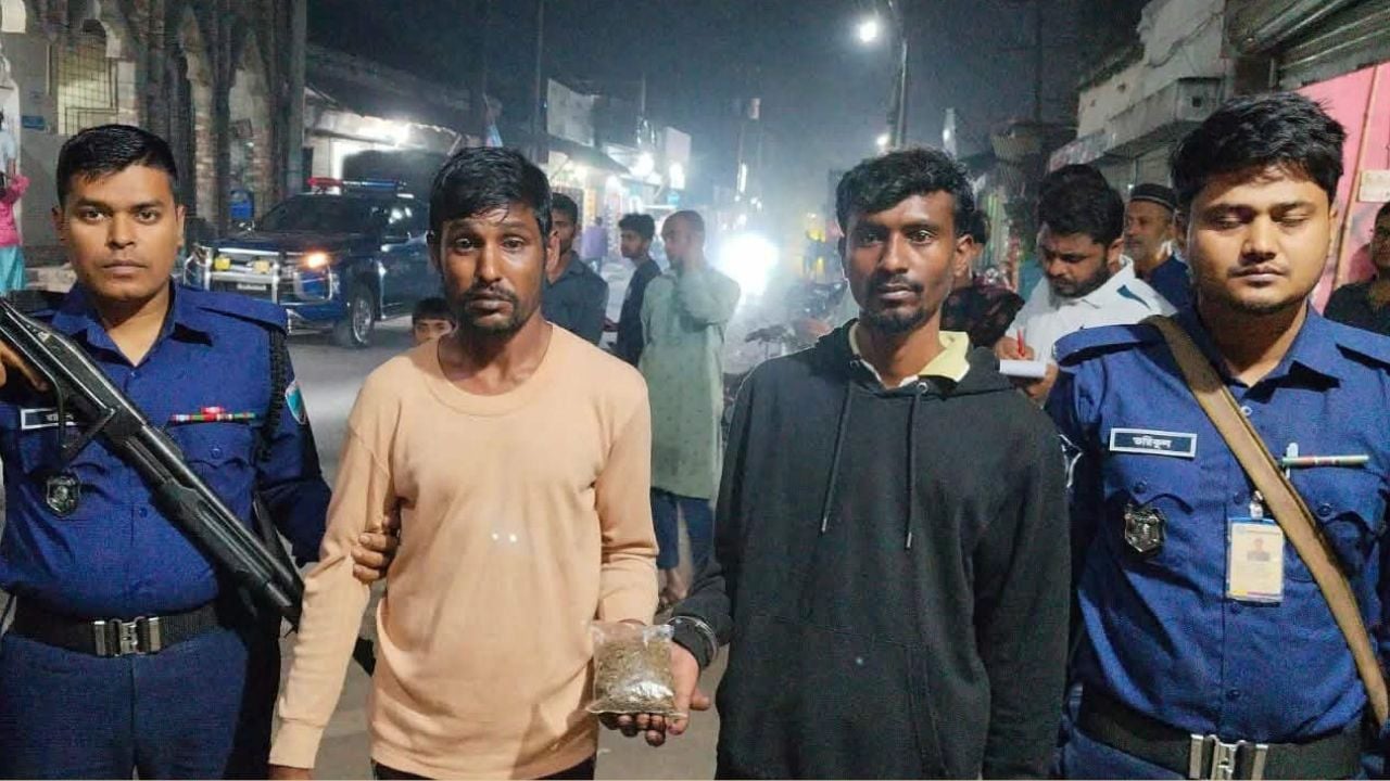 অভয়নগরে গভীর রাতে অভিযান, চার মাদকসেবীর কারাদণ্ড