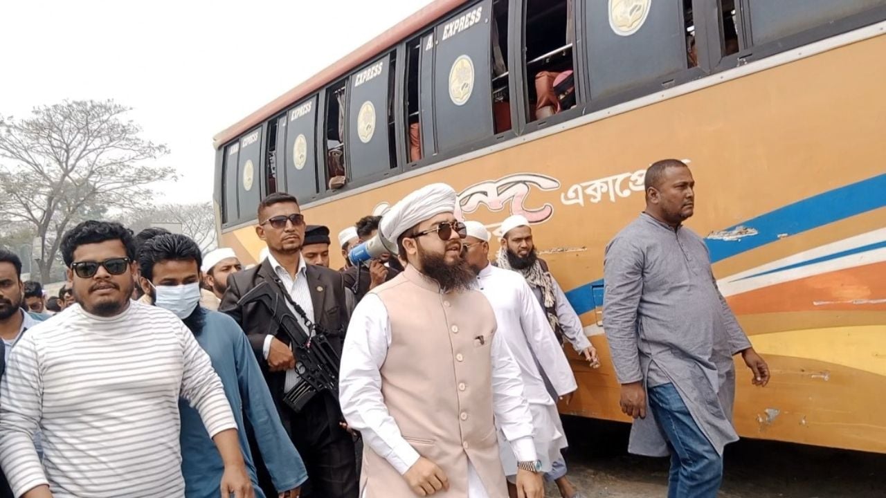 কেউ বাড়তি ভাড়া চাইলে আমাকে ফোন দেবেন : মাদারীপুরে এমপি হানজালা