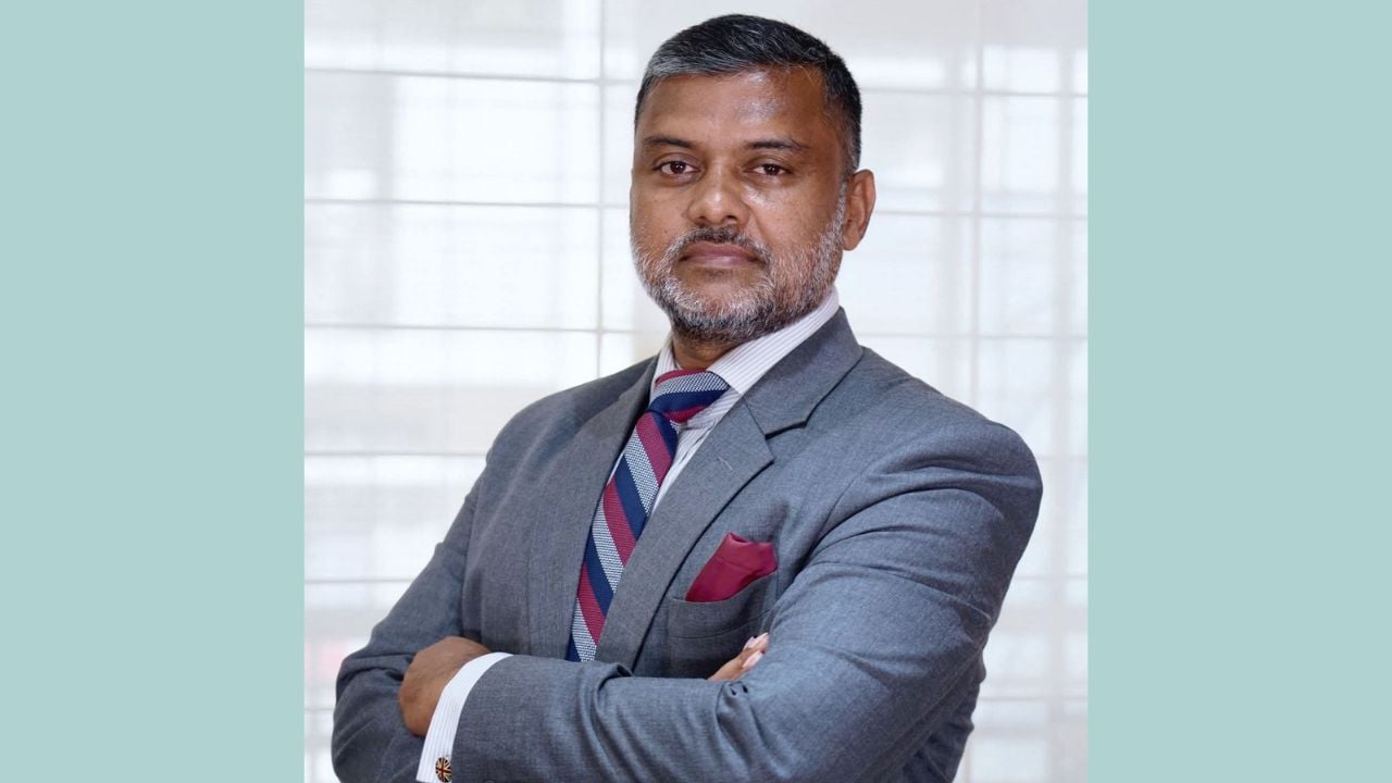 হেলিকপ্টারে ঘুরে হাওর দেখে জলাবদ্ধতা নিরসনে পদক্ষেপ নিন