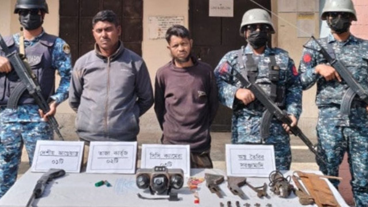 সন্দ্বীপে অস্ত্র কারখানার সন্ধান, দুই কারিগর আটক