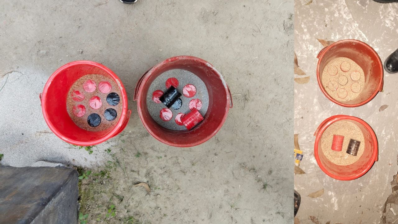 জাজিরায় ১৭ হাতবোমা উদ্ধার