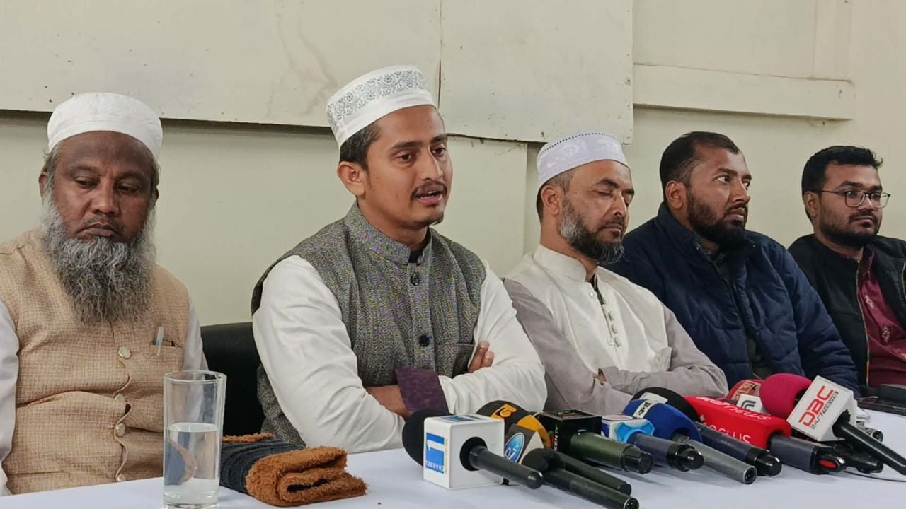 সাংবাদিকদের নিরপেক্ষ থাকার আহ্বান সারজিসের