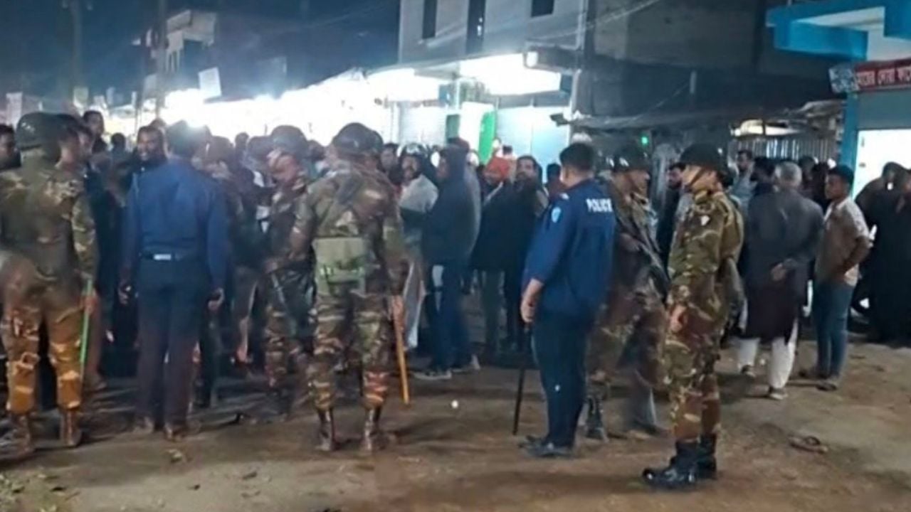 ফরিদগঞ্জে উঠান বৈঠকে দুই প্রার্থীর সমর্থকদের সংঘর্ষ, আহত ২০