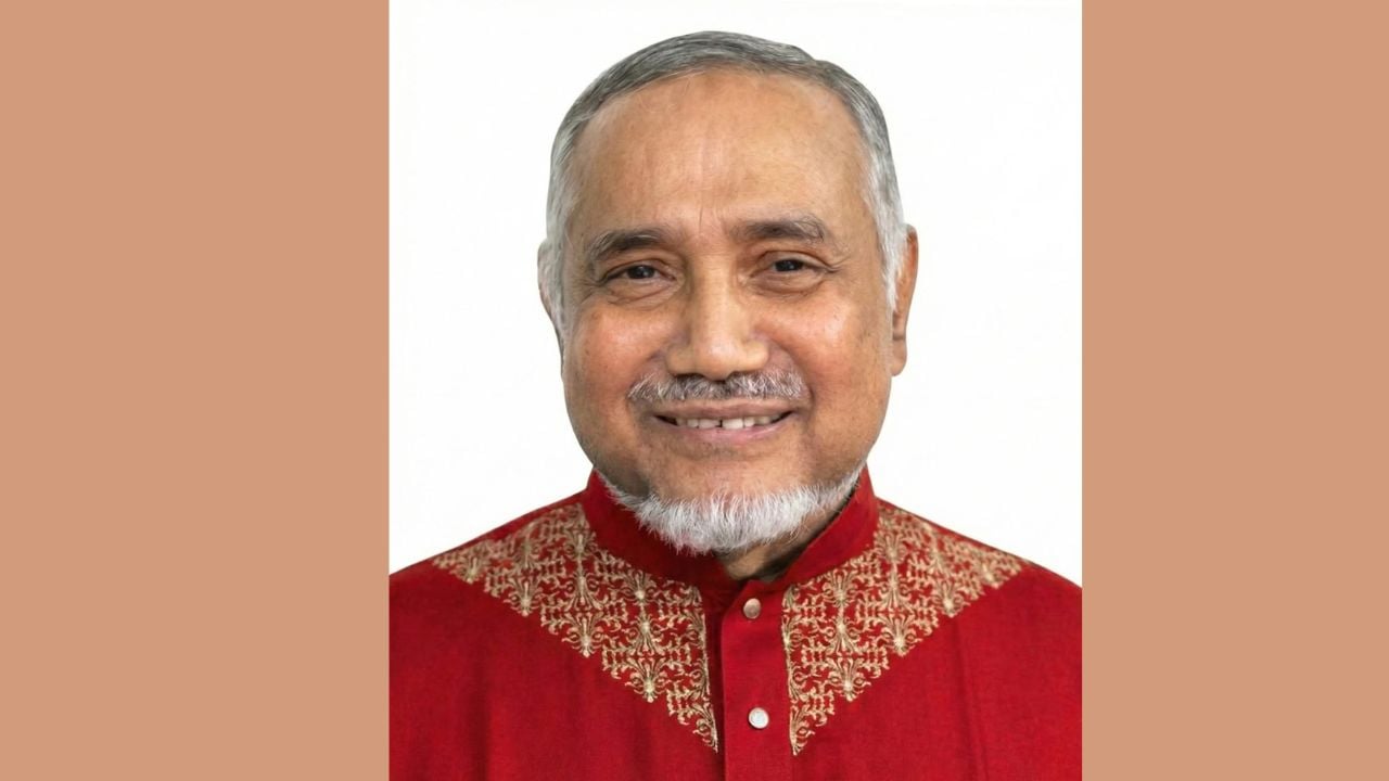 ব্যক্তিগত সফরে সিঙ্গাপুর গেলেন বিরোধীদলীয় উপনেতা ডা. তাহের