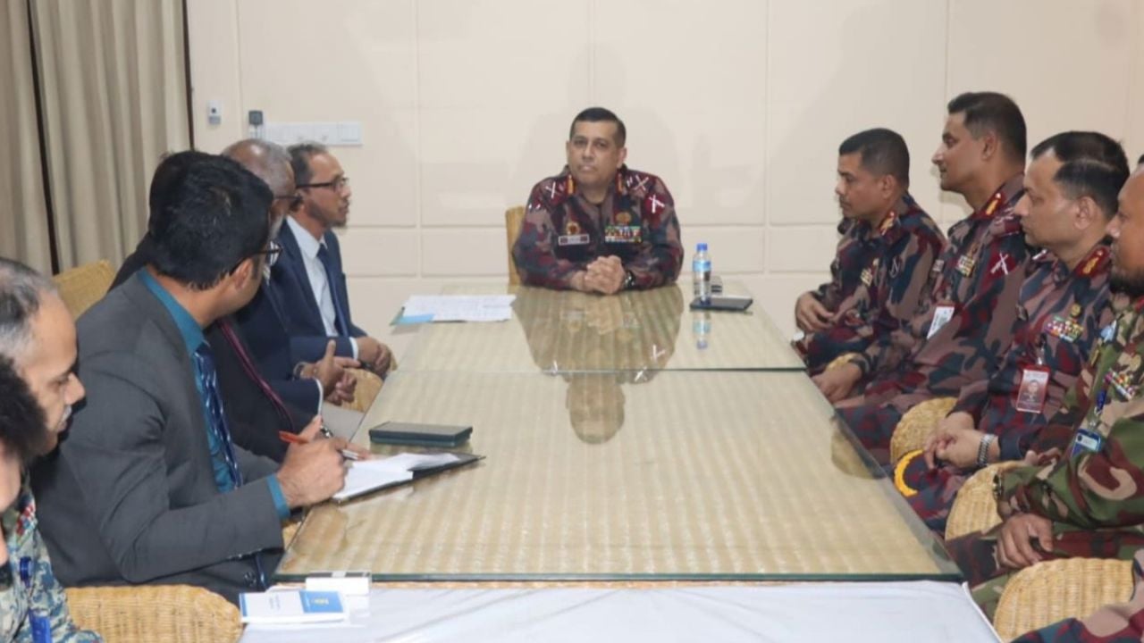 কক্সবাজার পরিদর্শন করলেন বিজিবি মহাপরিচালক