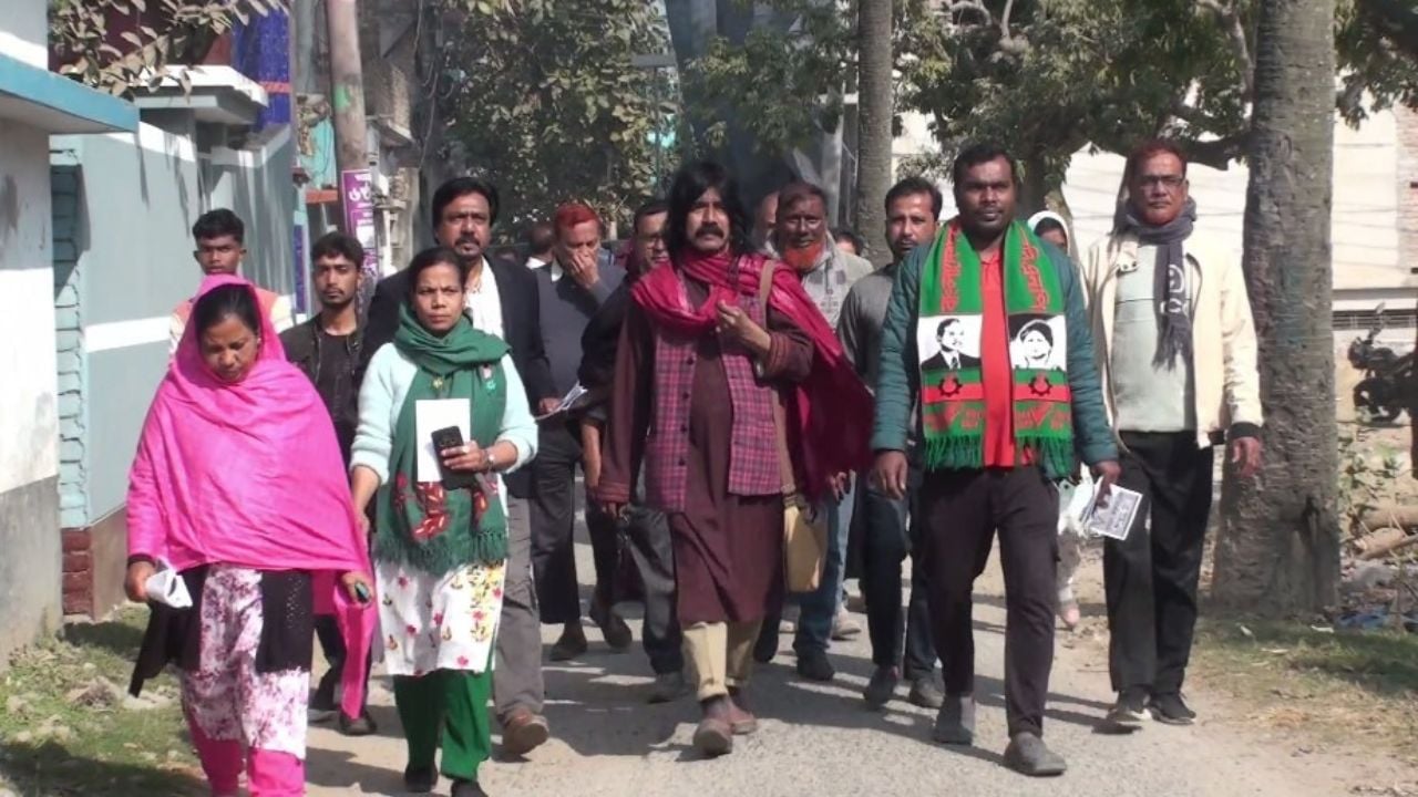 মেহেরপুর-১ আসনে বিএনপি প্রার্থী অরুনের গণসংযোগ