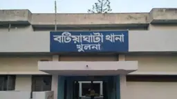 বটিয়াঘাটায় মোটরসাইকেলে এসে গুলিবর্ষণ, যুবদল নেতা আহত