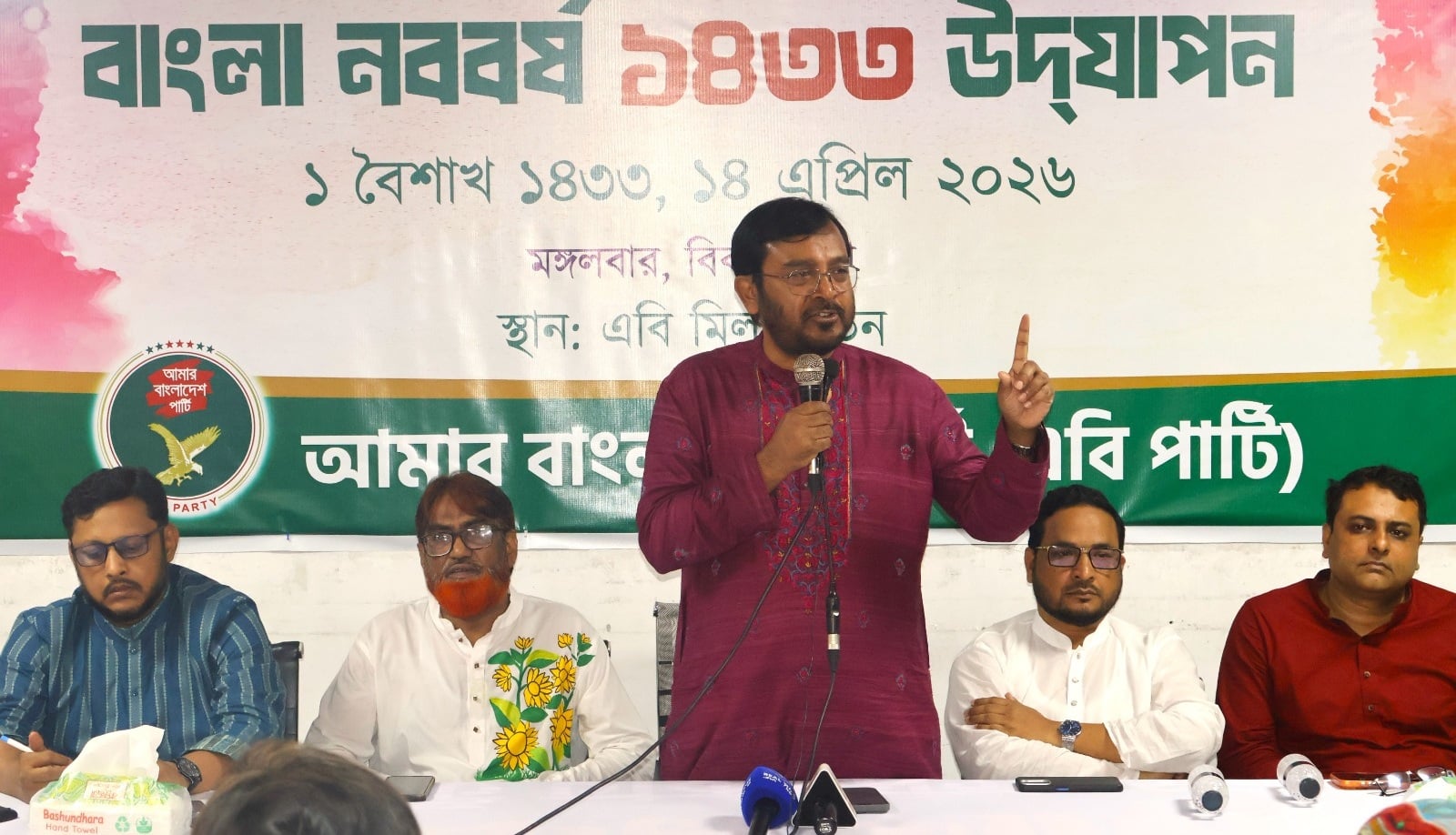 হাতের কালি এখনো শুকায়নি কিন্তু রিমান্ডের স্মৃতি উধাও: মঞ্জু