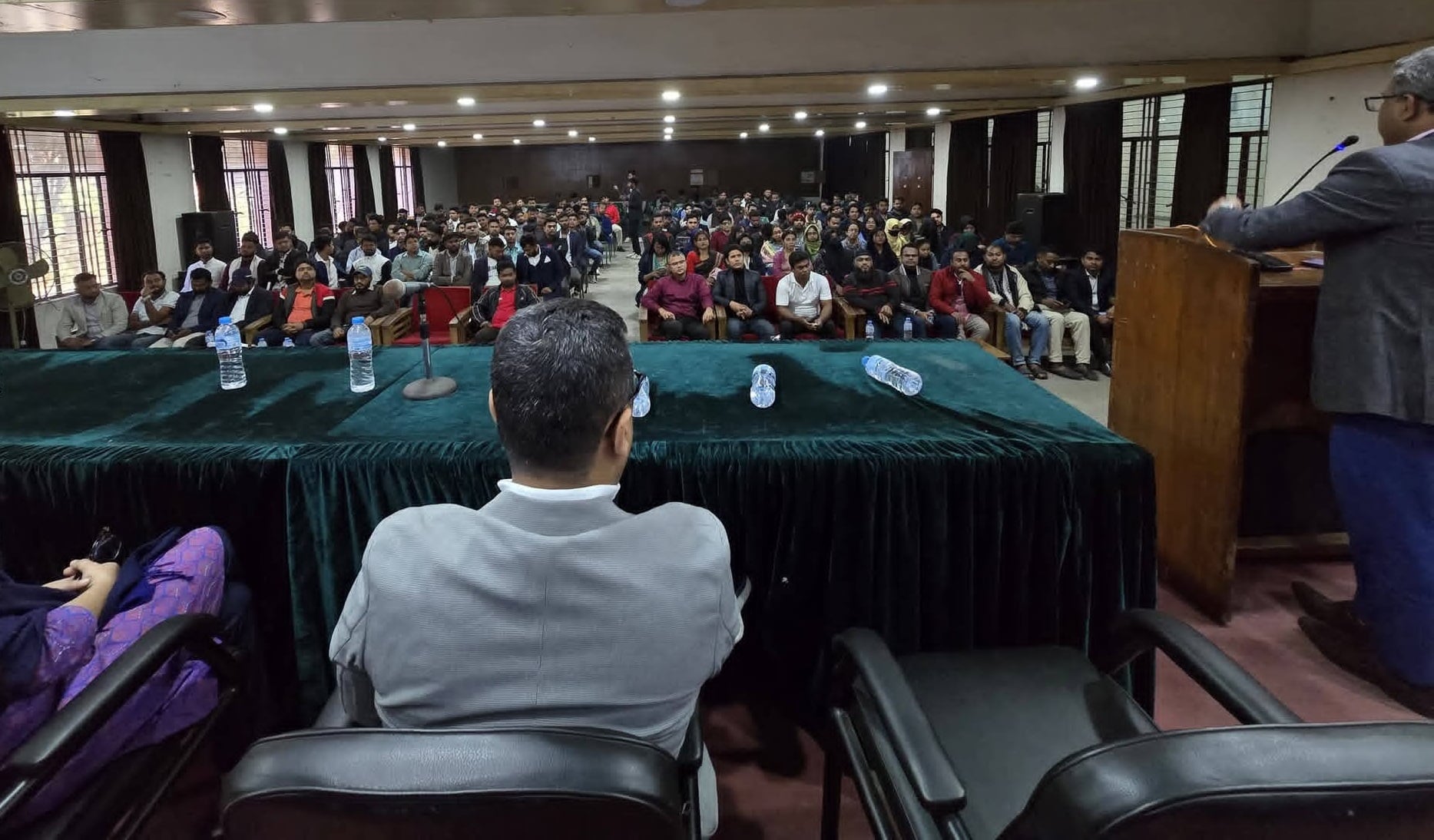 জাতি গঠনে শিক্ষা নীতির গুরুত্ব তুলে ধরে জাবিতে বিএনপির সেমিনার