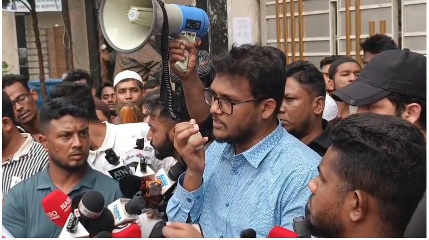 চাঁদাবাজির বিরুদ্ধে এনসিপিসহ বিভিন্ন পেশাজীবীদের কঠোর হুঁশিয়ারি