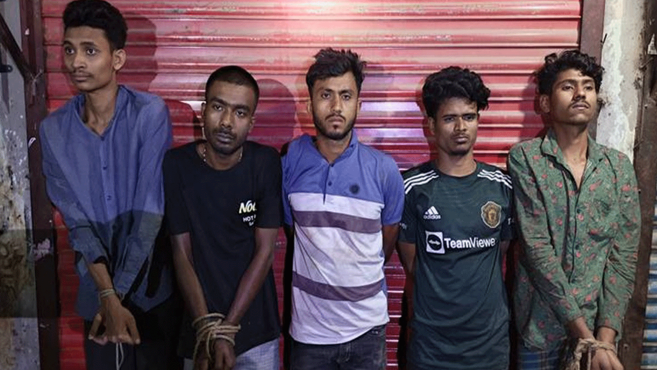 মোহাম্মদপুরে যৌথ বাহিনীর অভিযান নিয়ে যা জানাল আইএসপিআর