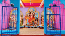 মদনে দুর্গোৎসব শুরু, ১৯ মণ্ডপে নেওয়া হয়েছে কড়া নিরাপত্তা