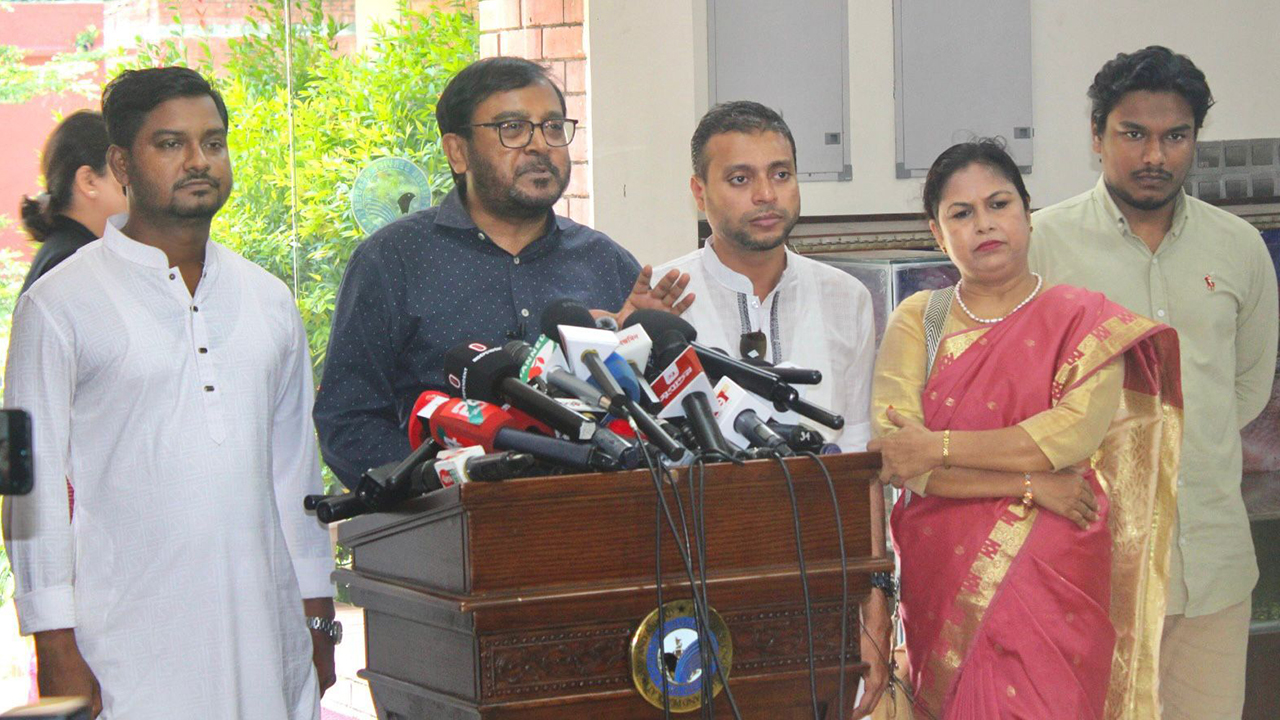 অবিলম্বে জুলাই সনদের খসড়া উপস্থাপনের আহ্বান, এবি পার্টির