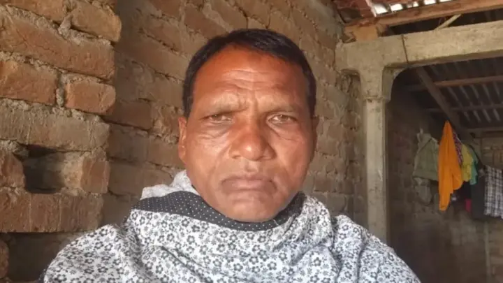 ২৩ সদস্যের পরিবারের একমাত্র উপার্জনক্ষম আবদুল বারেক ৪ মাস ধরে নিখোঁজ