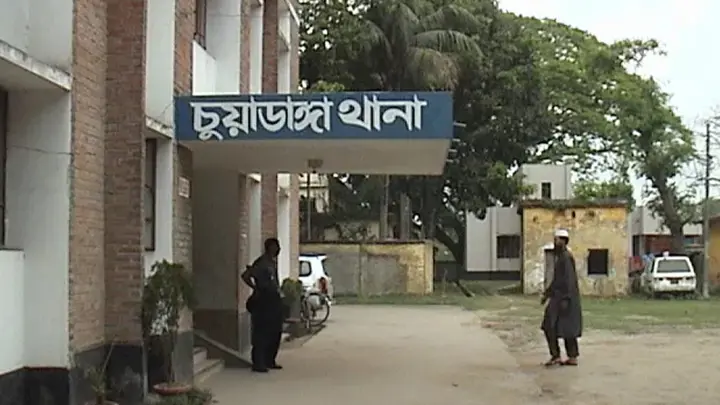 চুয়াডাঙ্গায় ট্রাক্টরের ধাক্কায় কলেজ শিক্ষক নিহত