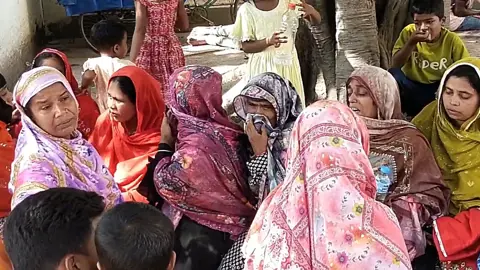 শিবগঞ্জে ট্রাক-সিএনজি সংঘর্ষে নিহত ১, ট্রাক আটক 