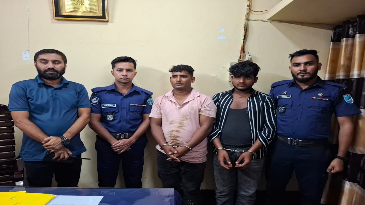 পিকআপ-মোটরসাইকেল মুখোমুখি সংঘর্ষ, নিহত ২