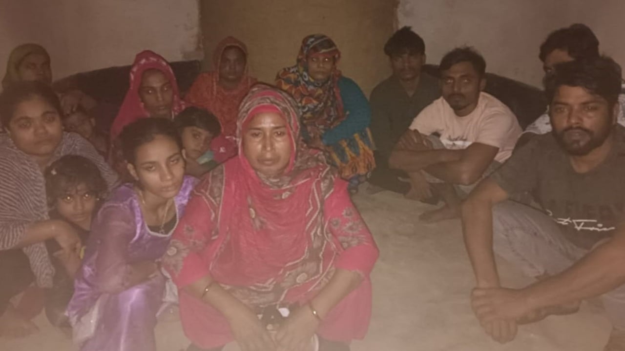 ধামইরহাটে সীমান্তে ১৪ জনকে পুশইন করলো বিএসএফ