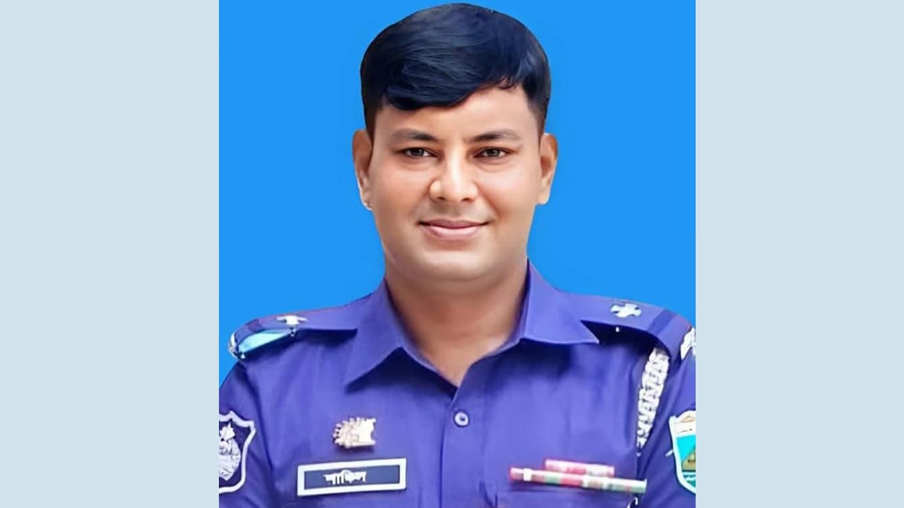 প্রবাসীর স্ত্রীকে নিয়ে পালালো পুলিশের এএসআই