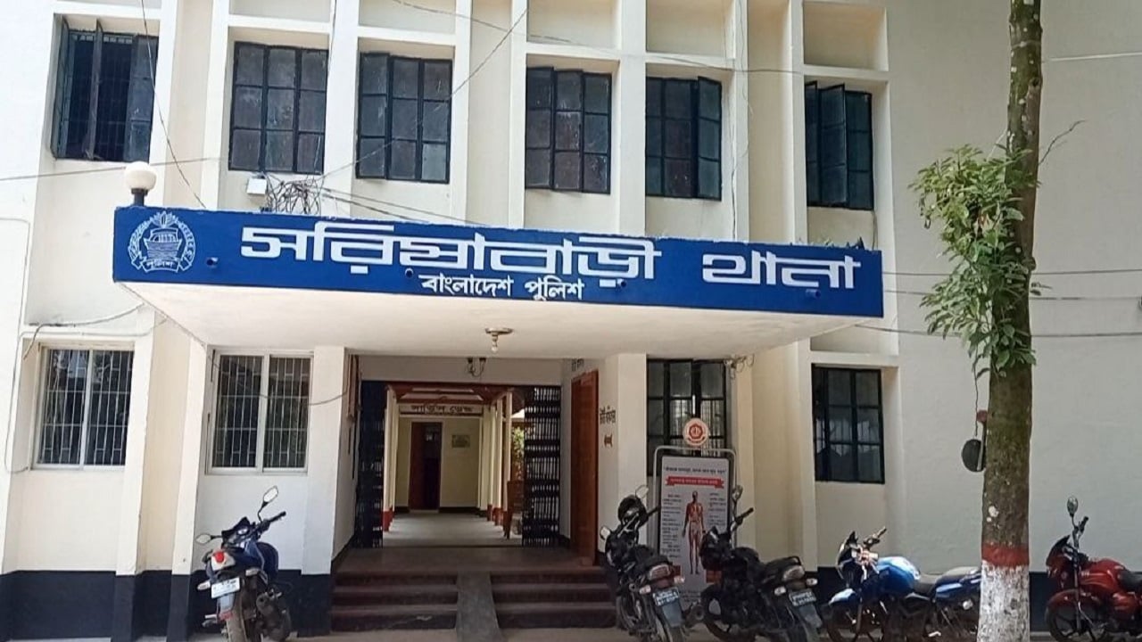 স্ত্রীকে বঁটি দিয়ে কুপিয়েছে মাদকাসক্ত স্বামী, হাসপাতালে ভর্তি