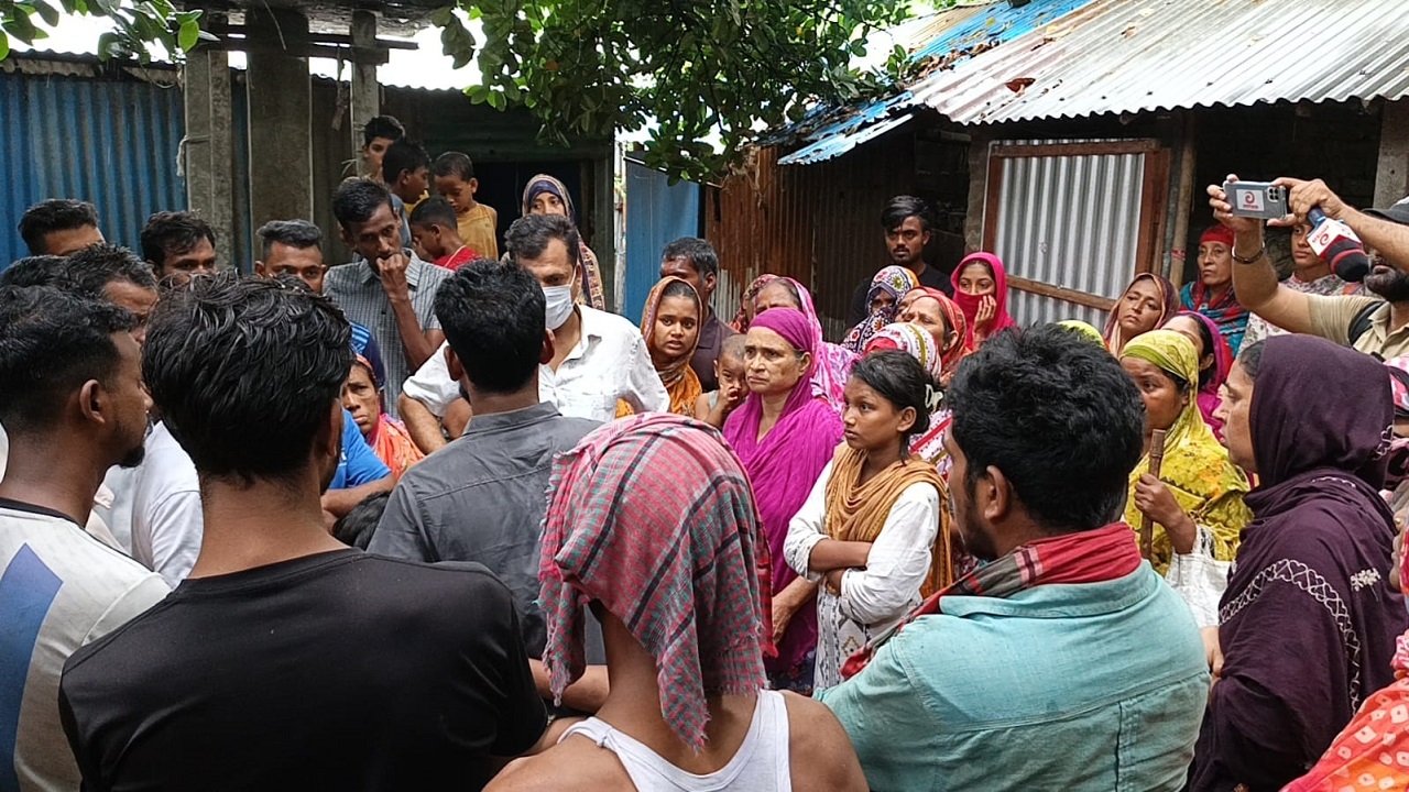 সিদ্ধিরগঞ্জে পৃথক স্থানে নারী-পুরুষের লাশ উদ্ধার