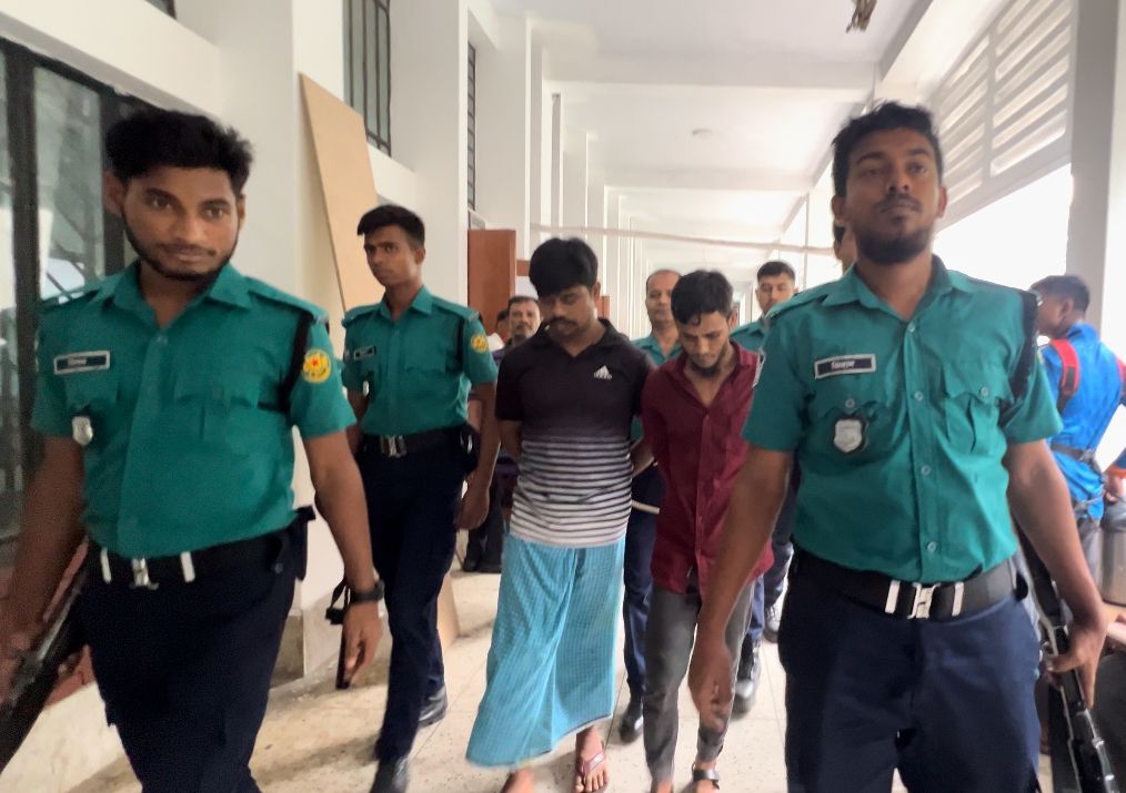 মা-মেয়ে হত্যা মামলায় ৩ জনের মৃত্যুদণ্ড